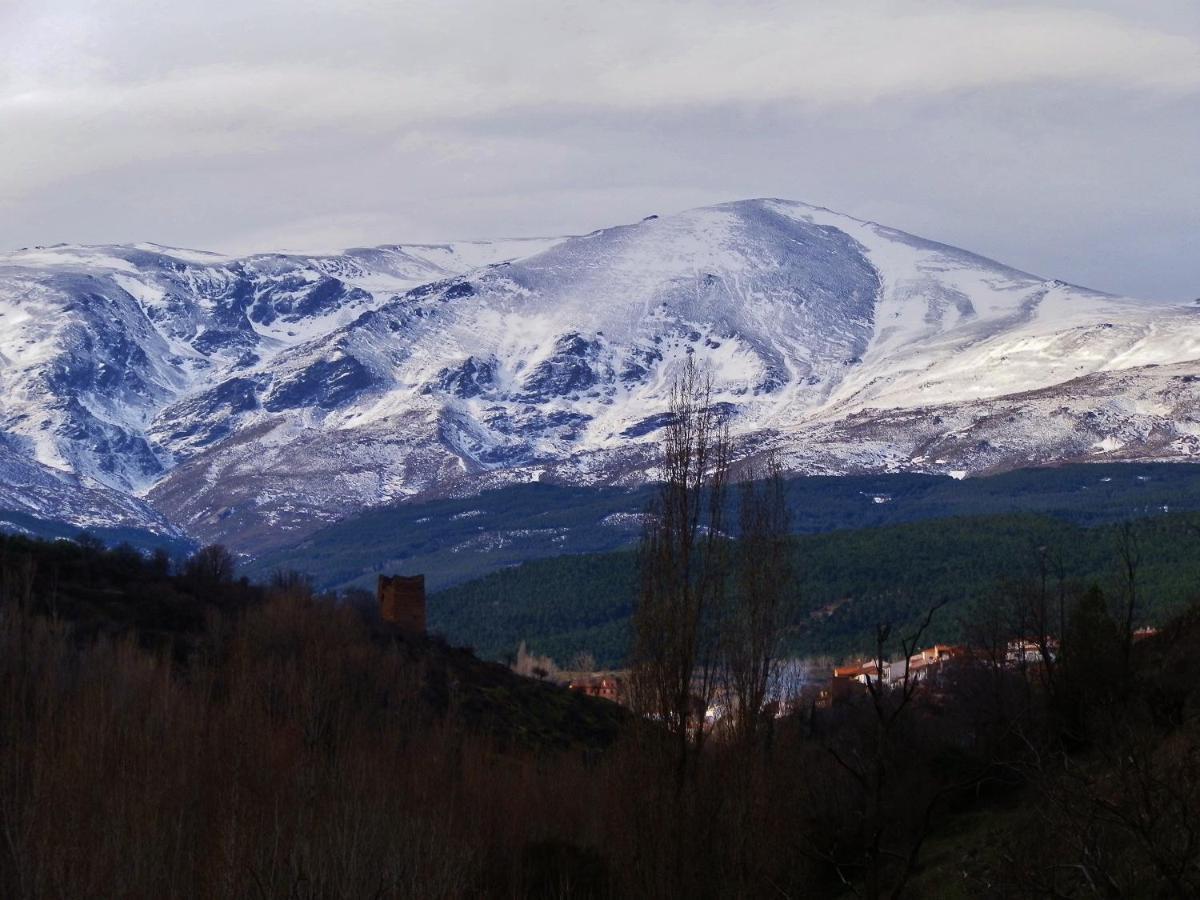 Labella - Hostal Rural Restaurante La Calahorra Zewnętrze zdjęcie